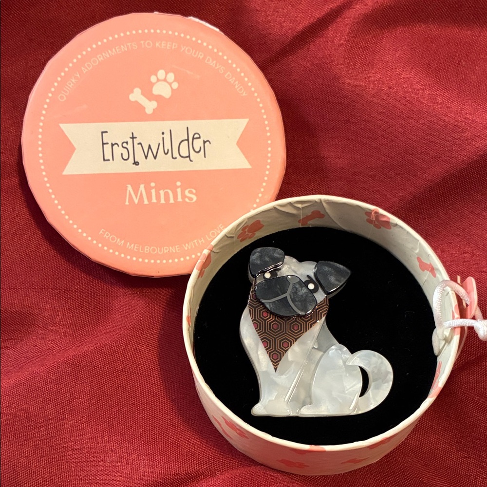 Erstwilder Adoring Polly Pug Brooch, new in box